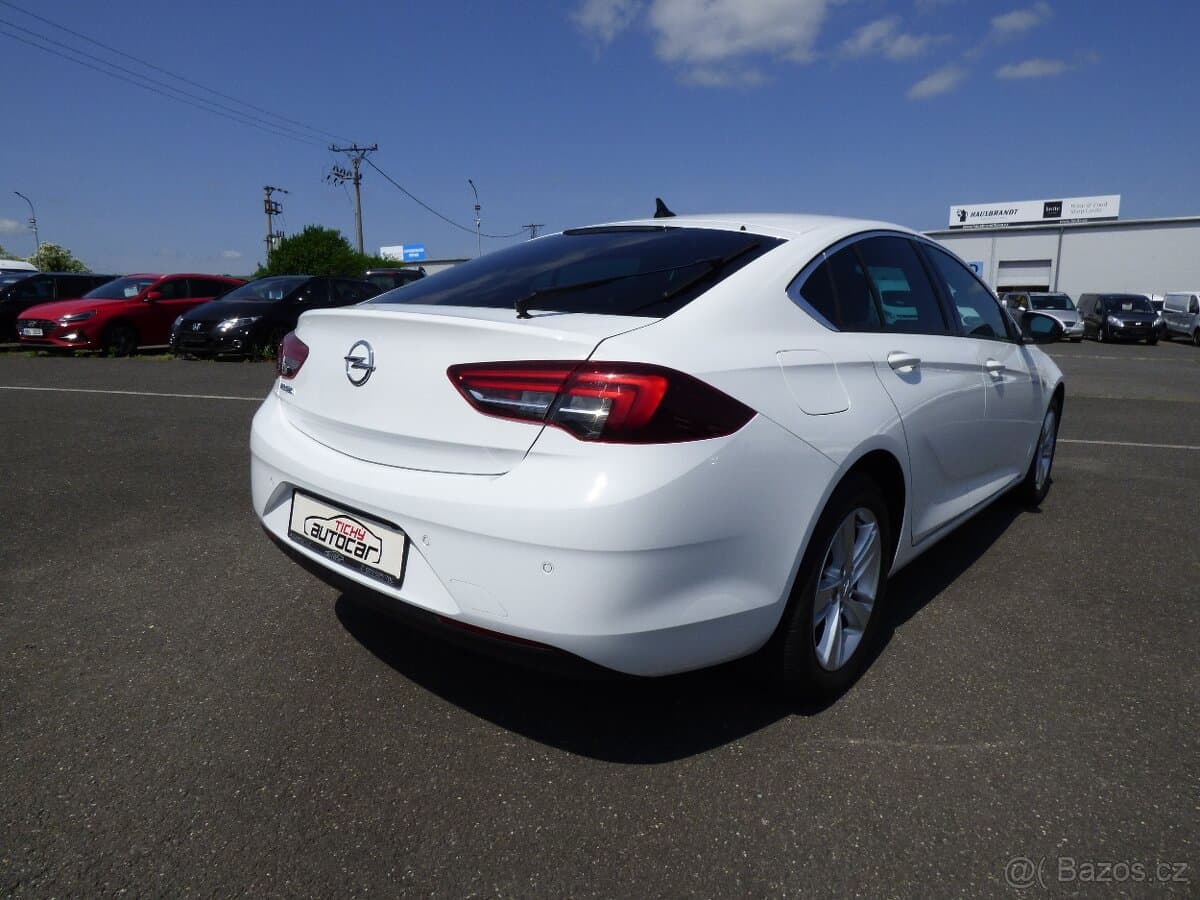 2019 Opel INSIGNIA - 4