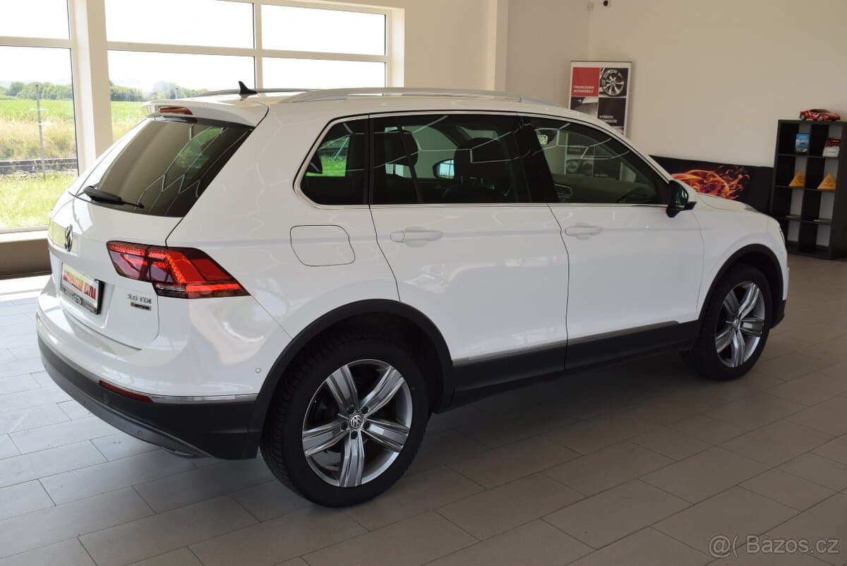 2016 Volkswagen TIGUAN - 4