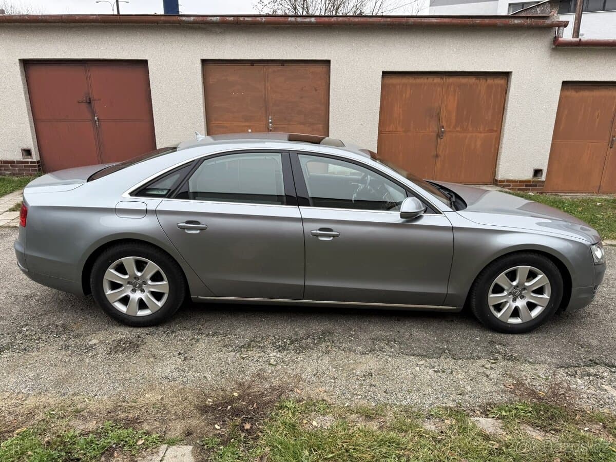 2013 Audi A8 - 4