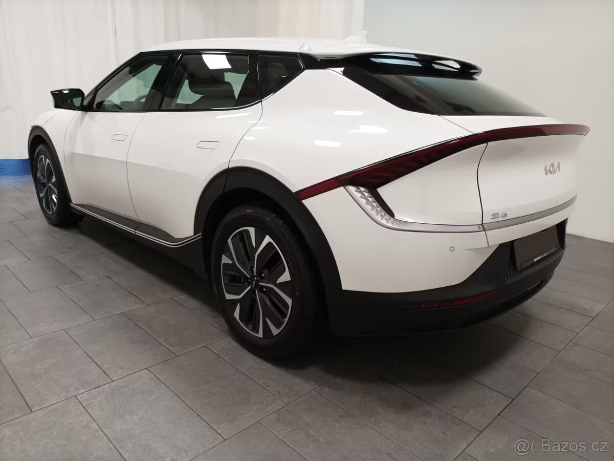 2022 Kia EV6 - 4