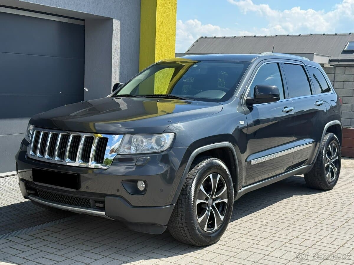 2011 Jeep CHEROKEE - 4