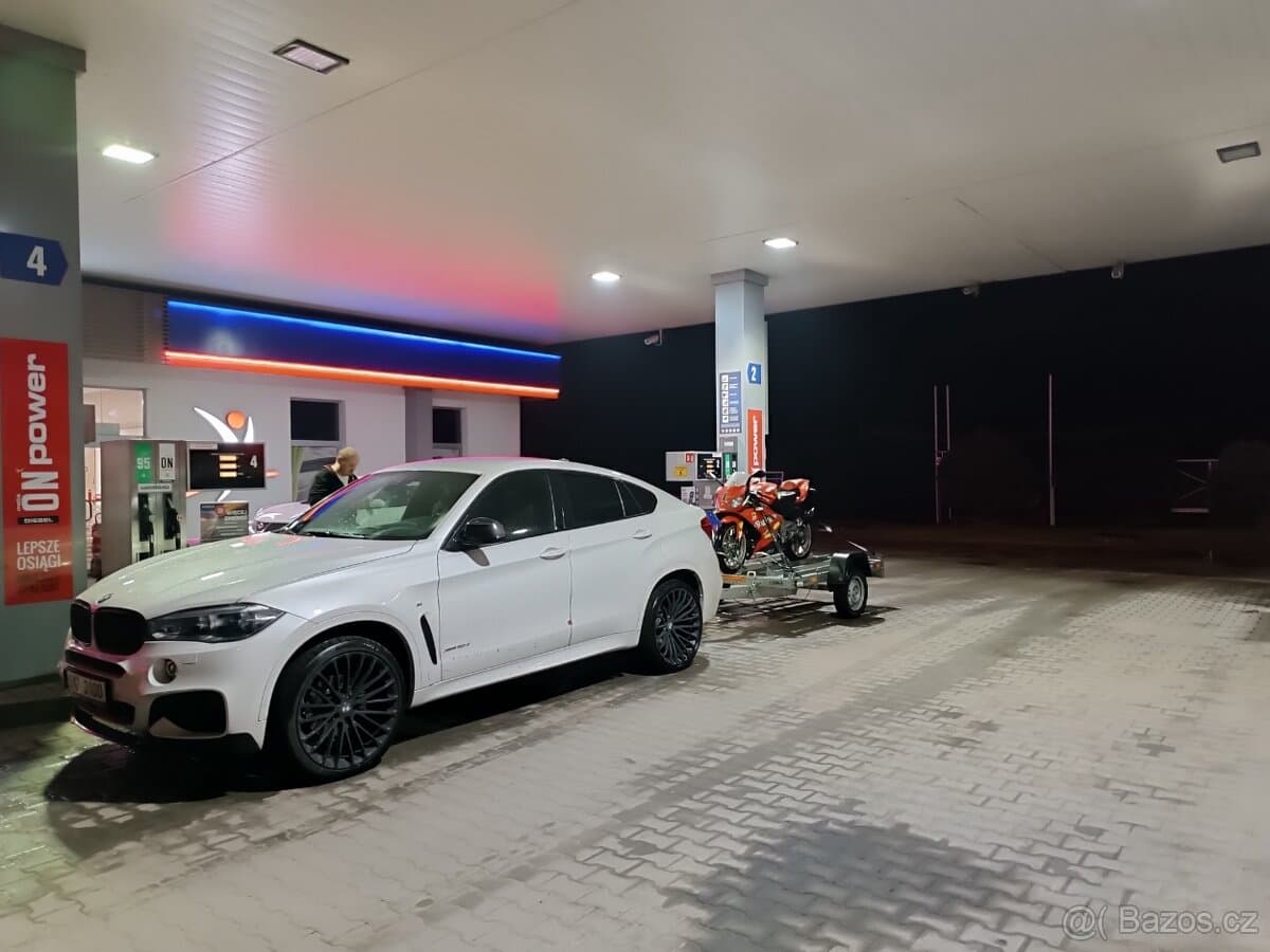 2015 BMW X6 - 4