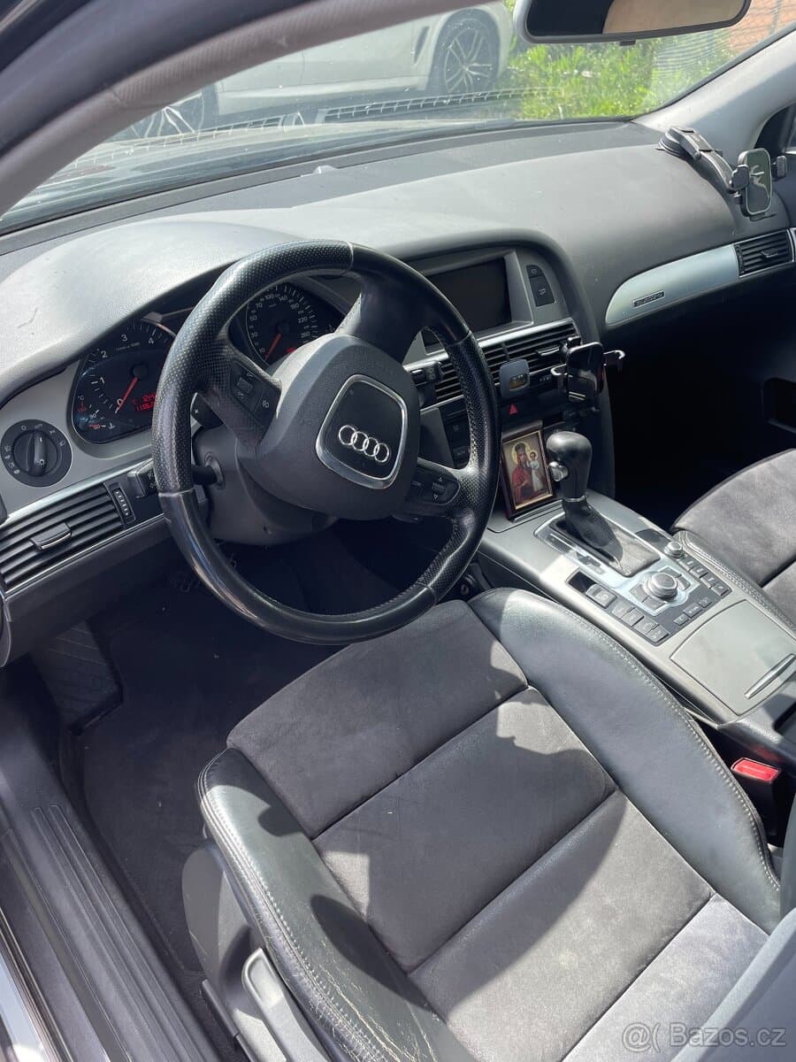 Audi A6 - 4