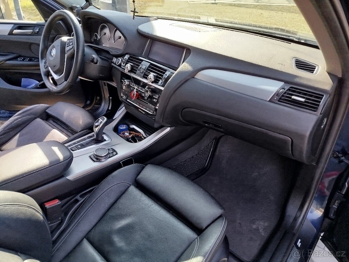 2017 BMW X4 - 4