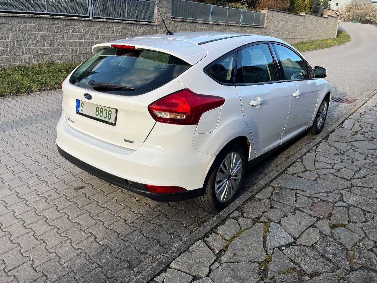 2015 Ford FOCUS - 4