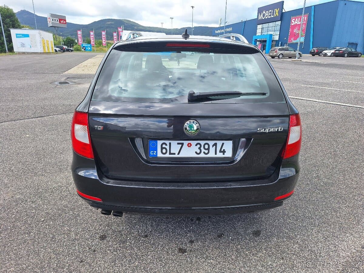 2010 Škoda SUPERB - 4