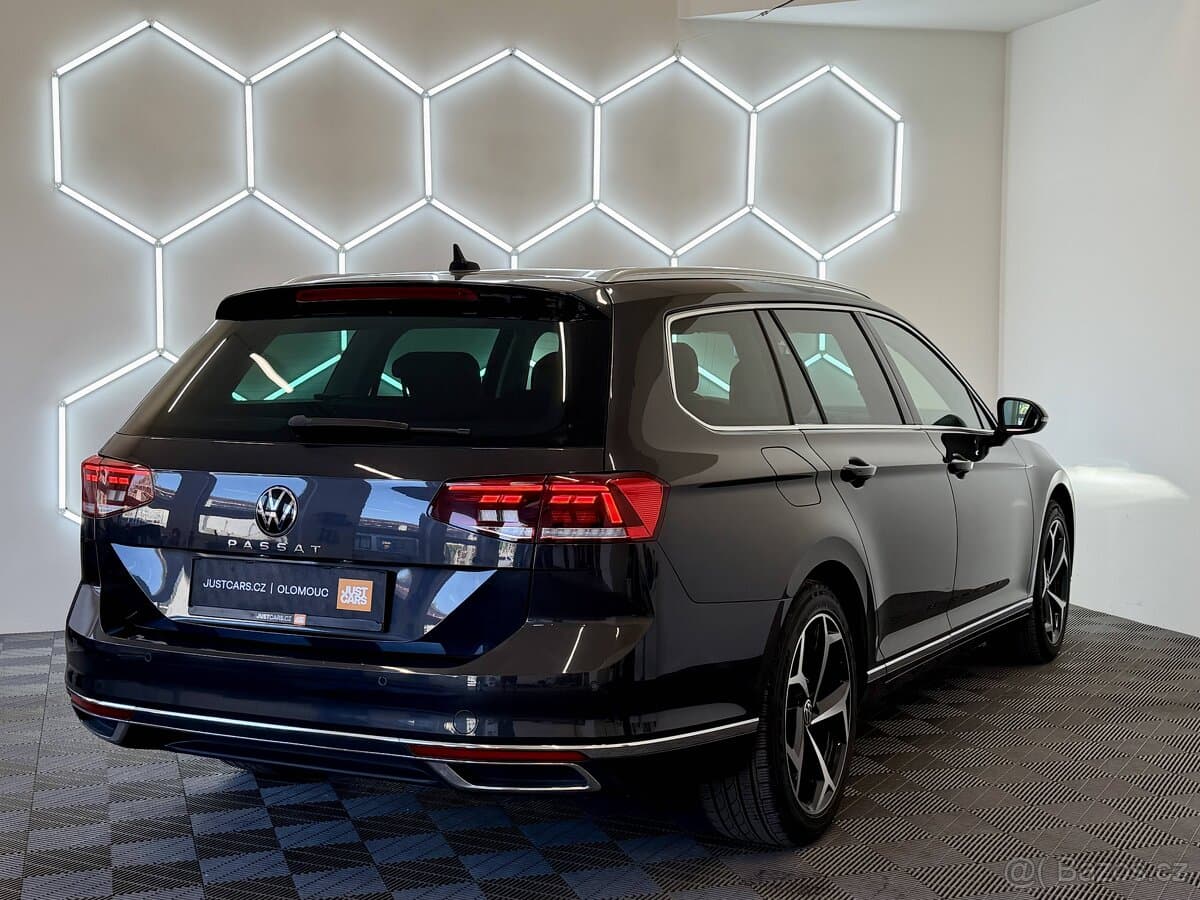 Volkswagen PASSAT - 4