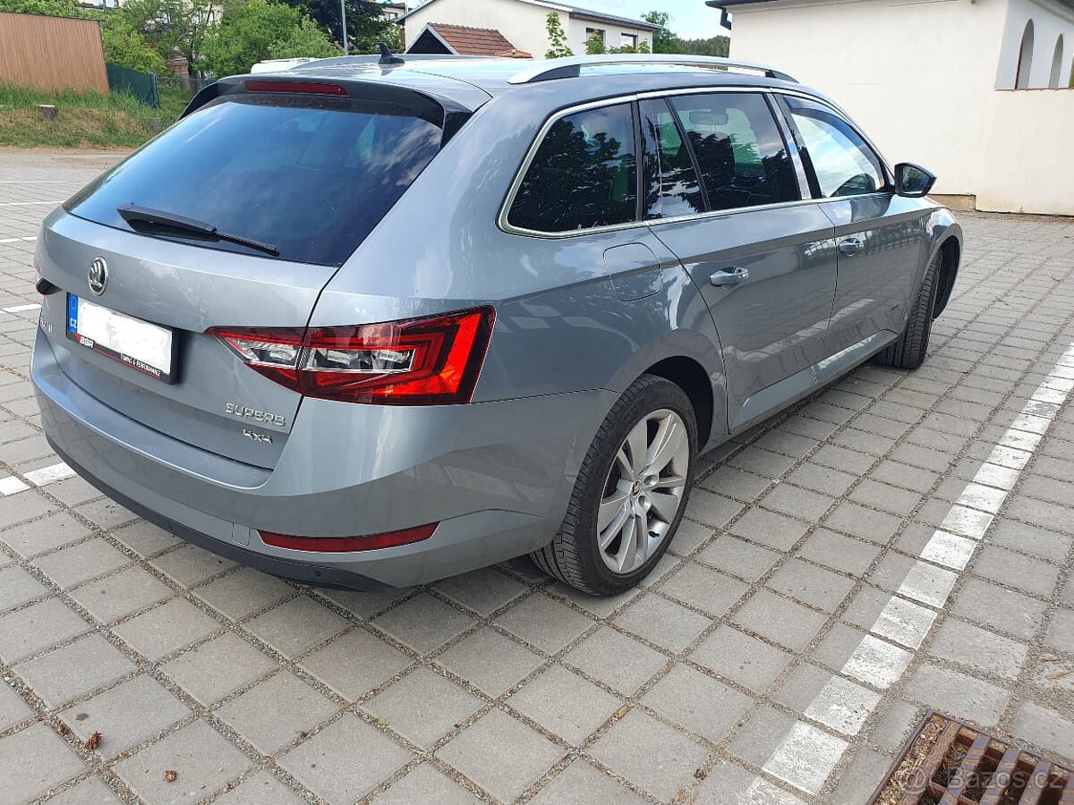 2016 Škoda SUPERB - 4