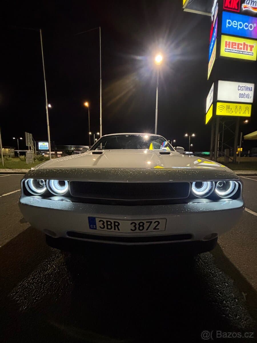 2012 Dodge CHALLENGER - 4