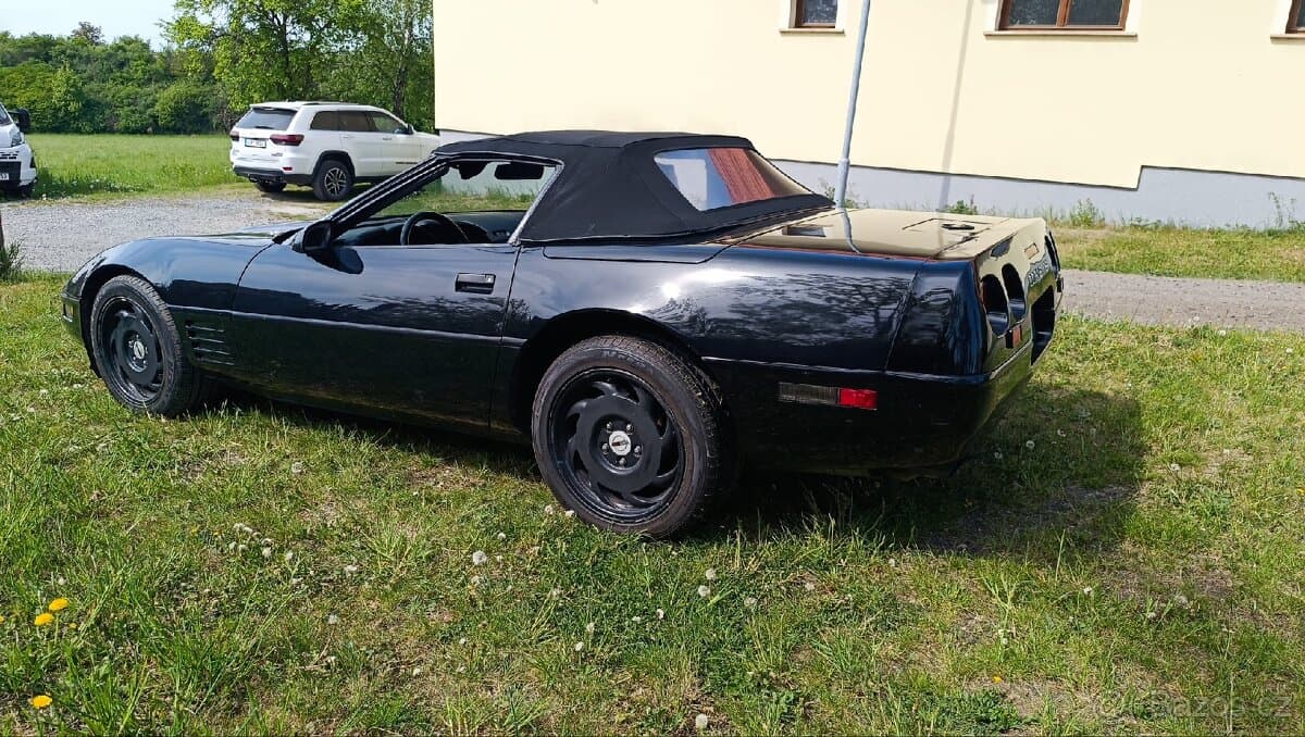 1992 Chevrolet CORVETTE - 4