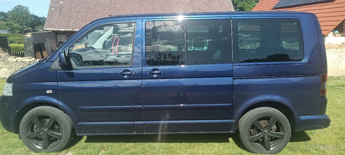 2010 Volkswagen MULTIVAN - 4