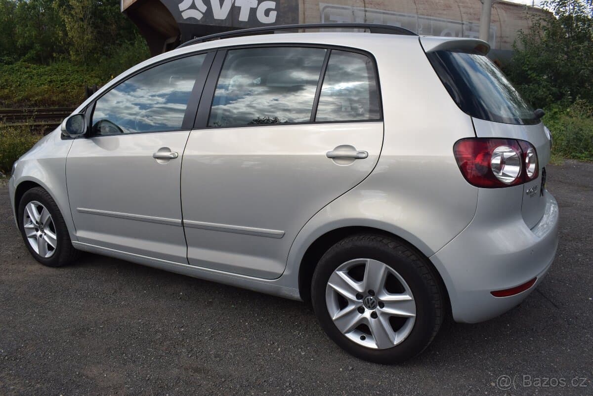 2009 Volkswagen GOLF - 4