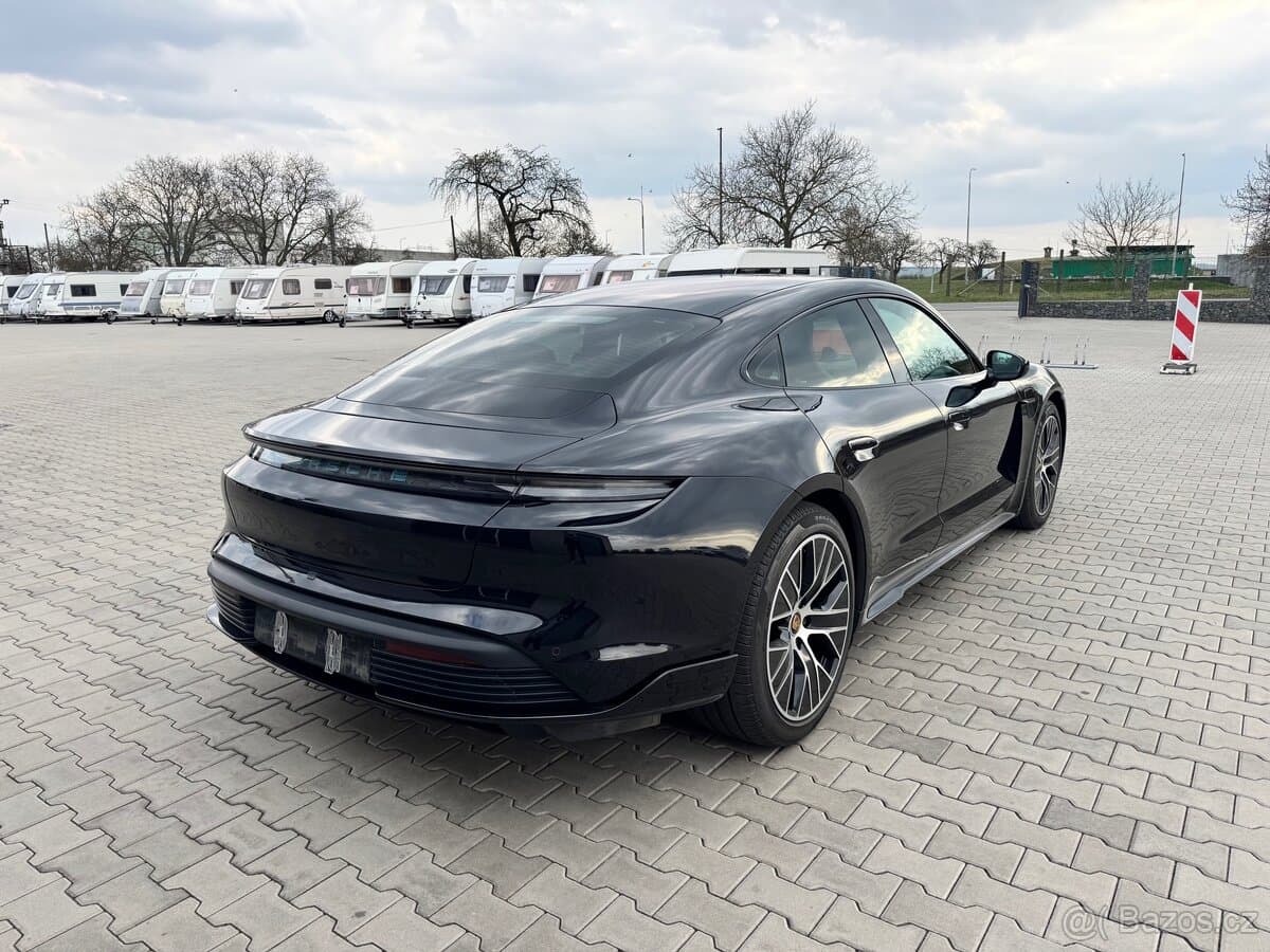 2021 Porsche TAYCAN - 4