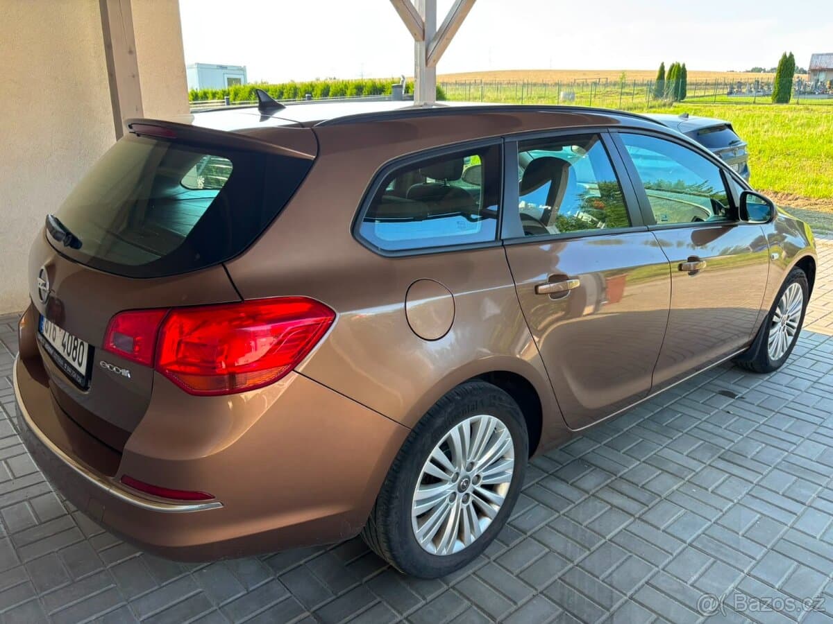 2015 Opel ASTRA - 4