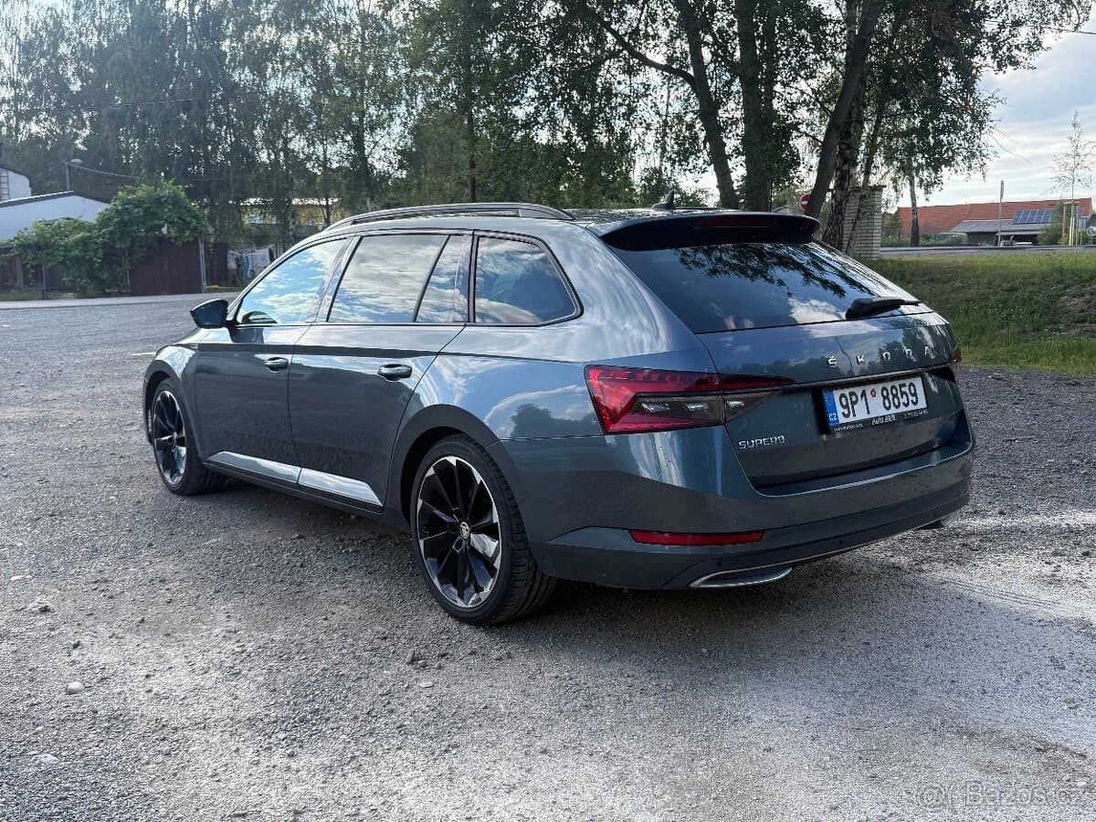 2019 Škoda SUPERB - 4