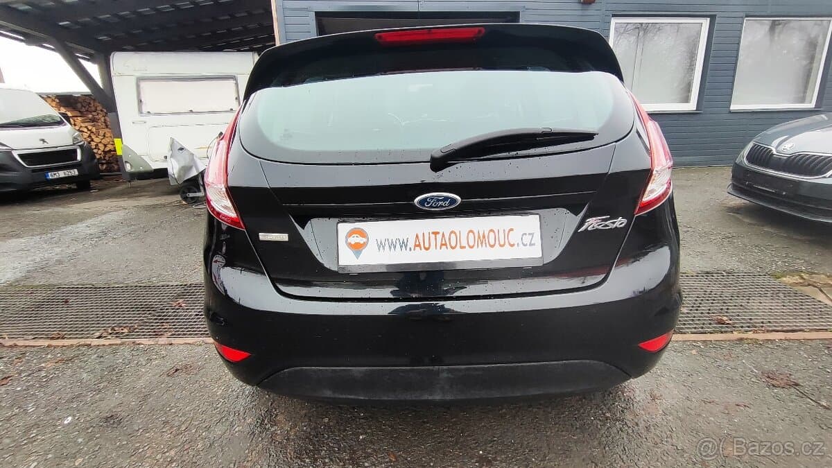 2015 Ford FIESTA - 4