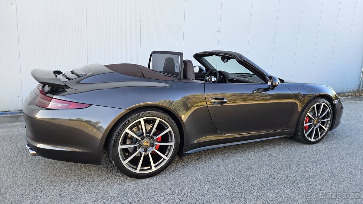 2013 Porsche 911 - 4