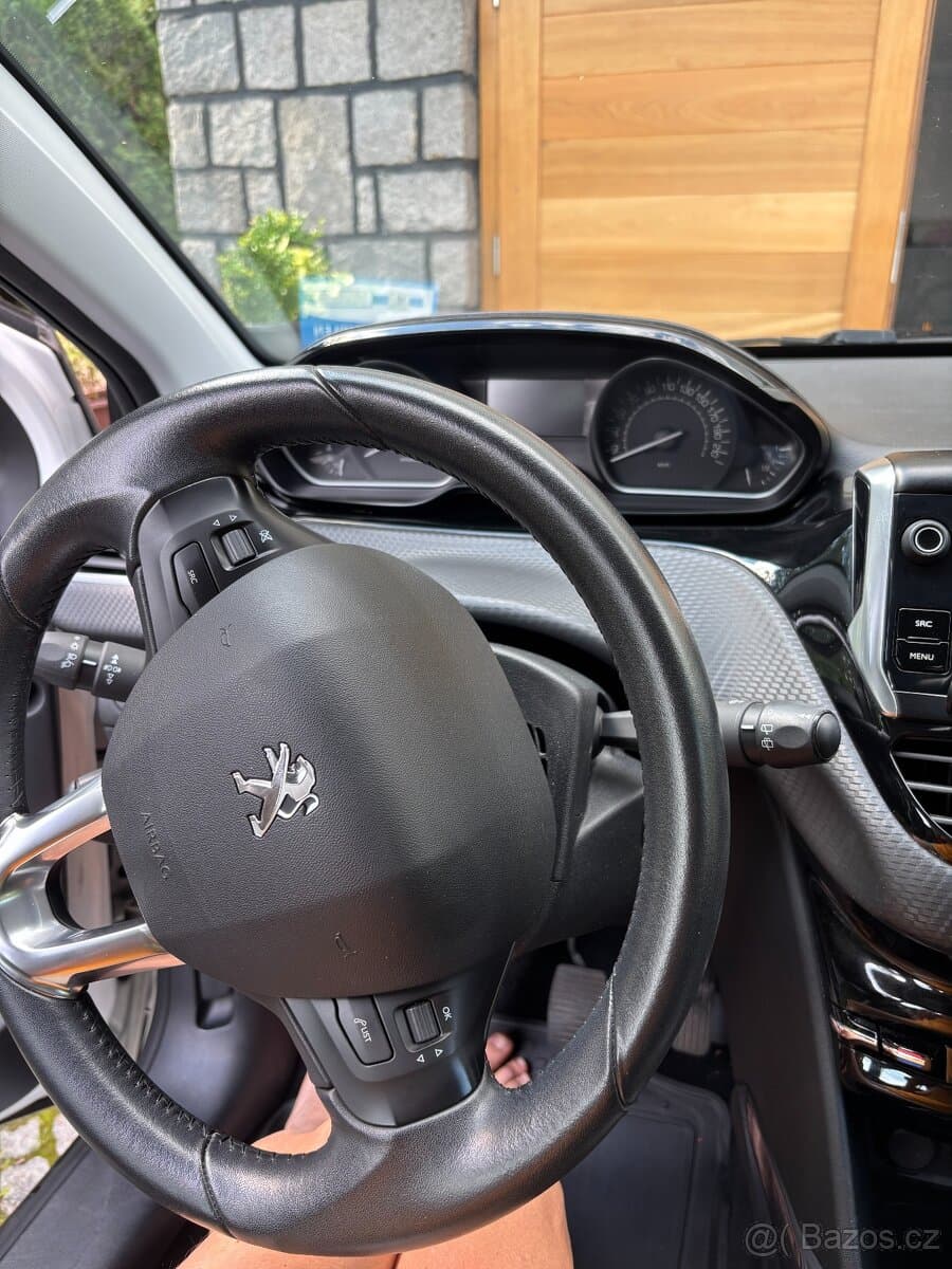 2017 Peugeot 2008 - 4