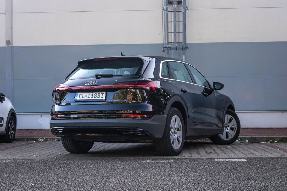 2020 Audi E-TRON - 4