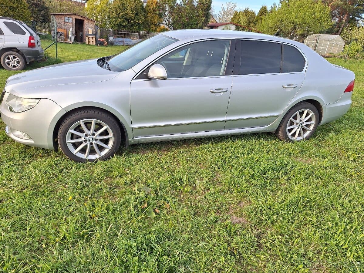 2009 Škoda SUPERB - 4