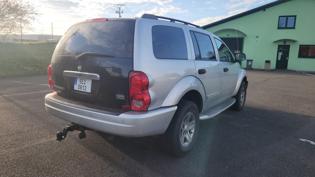 Dodge DURANGO - 4