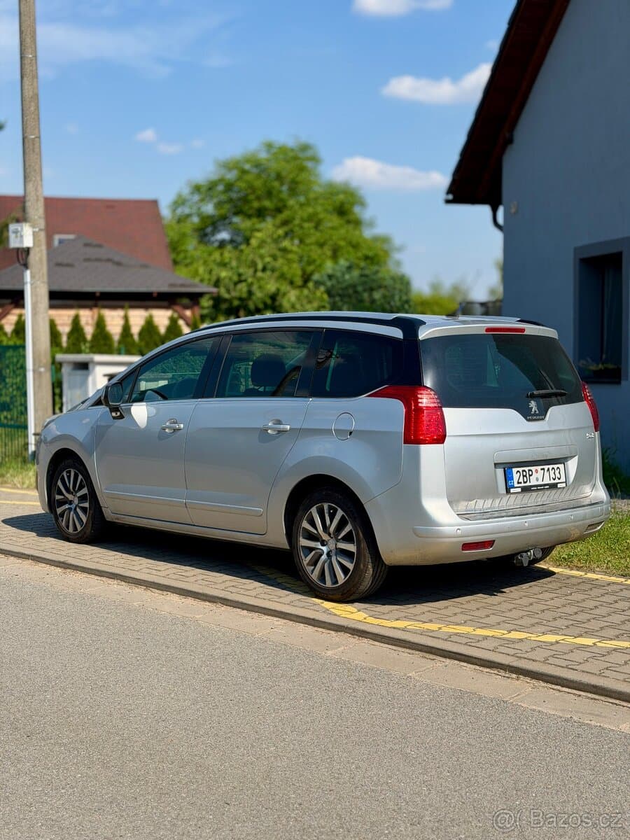 Peugeot 5008 - 4