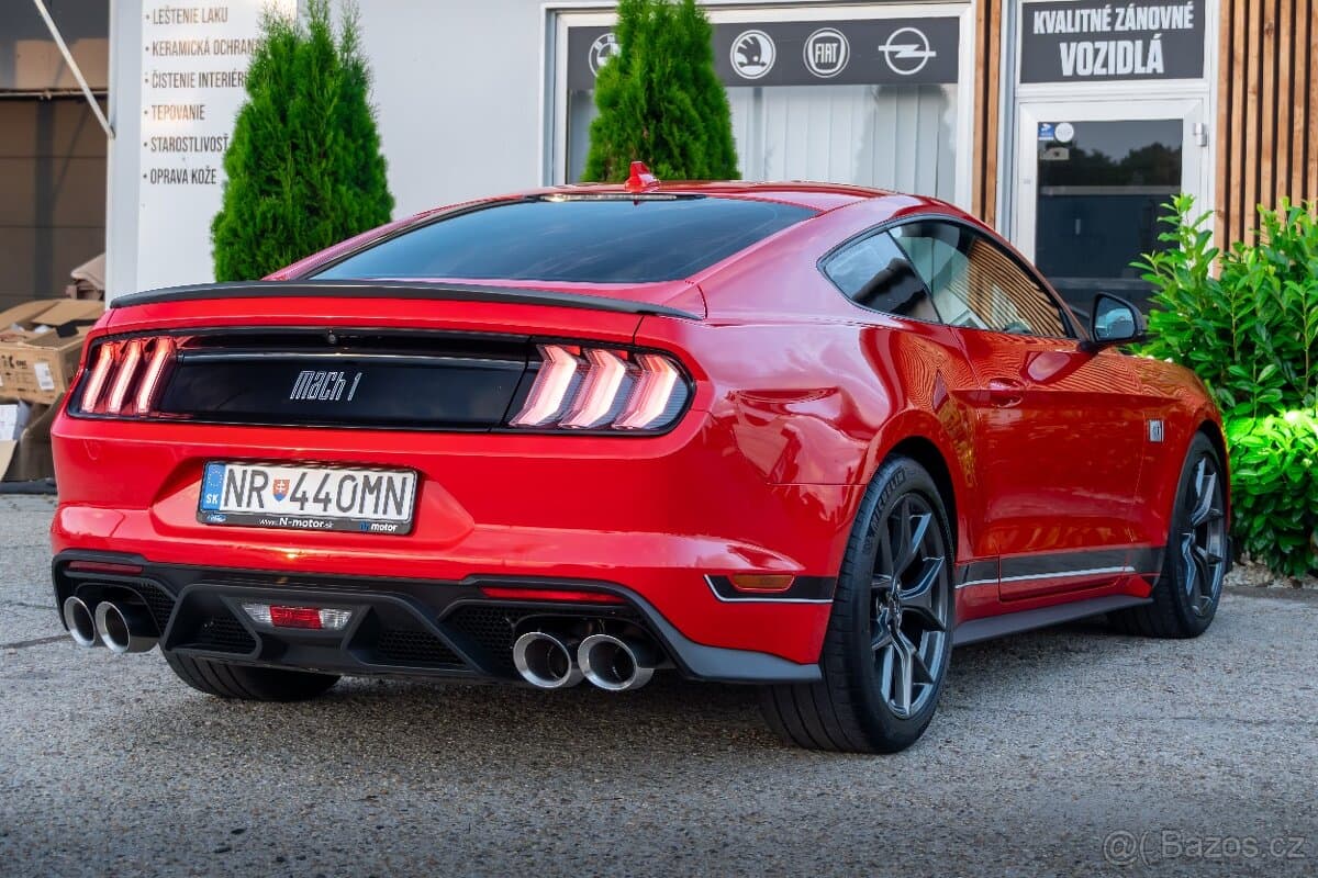 2023 Ford MUSTANG - 4
