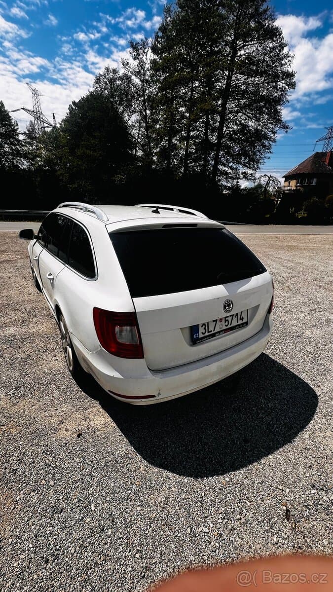 2010 Škoda SUPERB - 4
