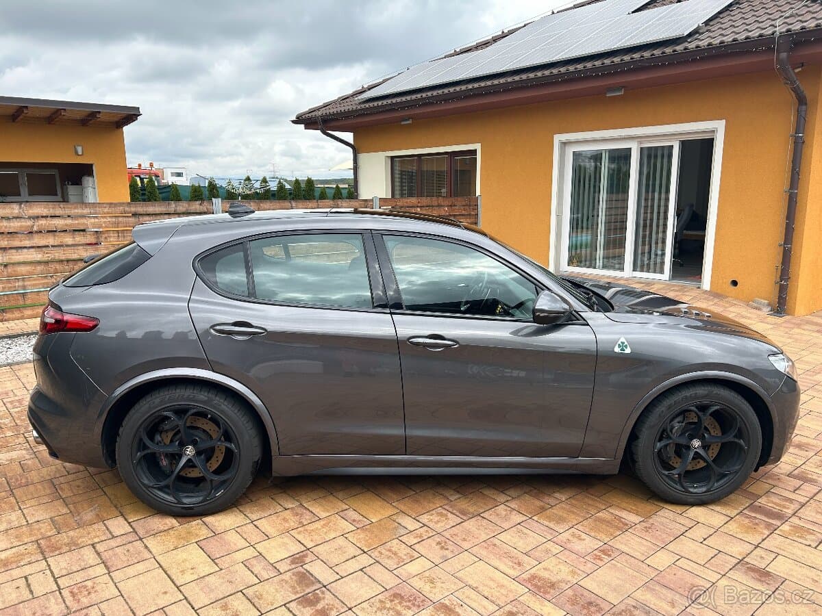 2020 Alfa Romeo STELVIO - 4