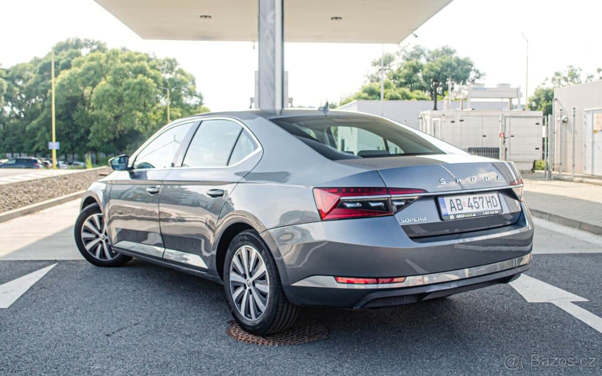 2022 Škoda SUPERB - 4