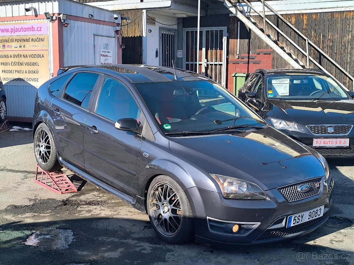 2007 Ford FOCUS - 4
