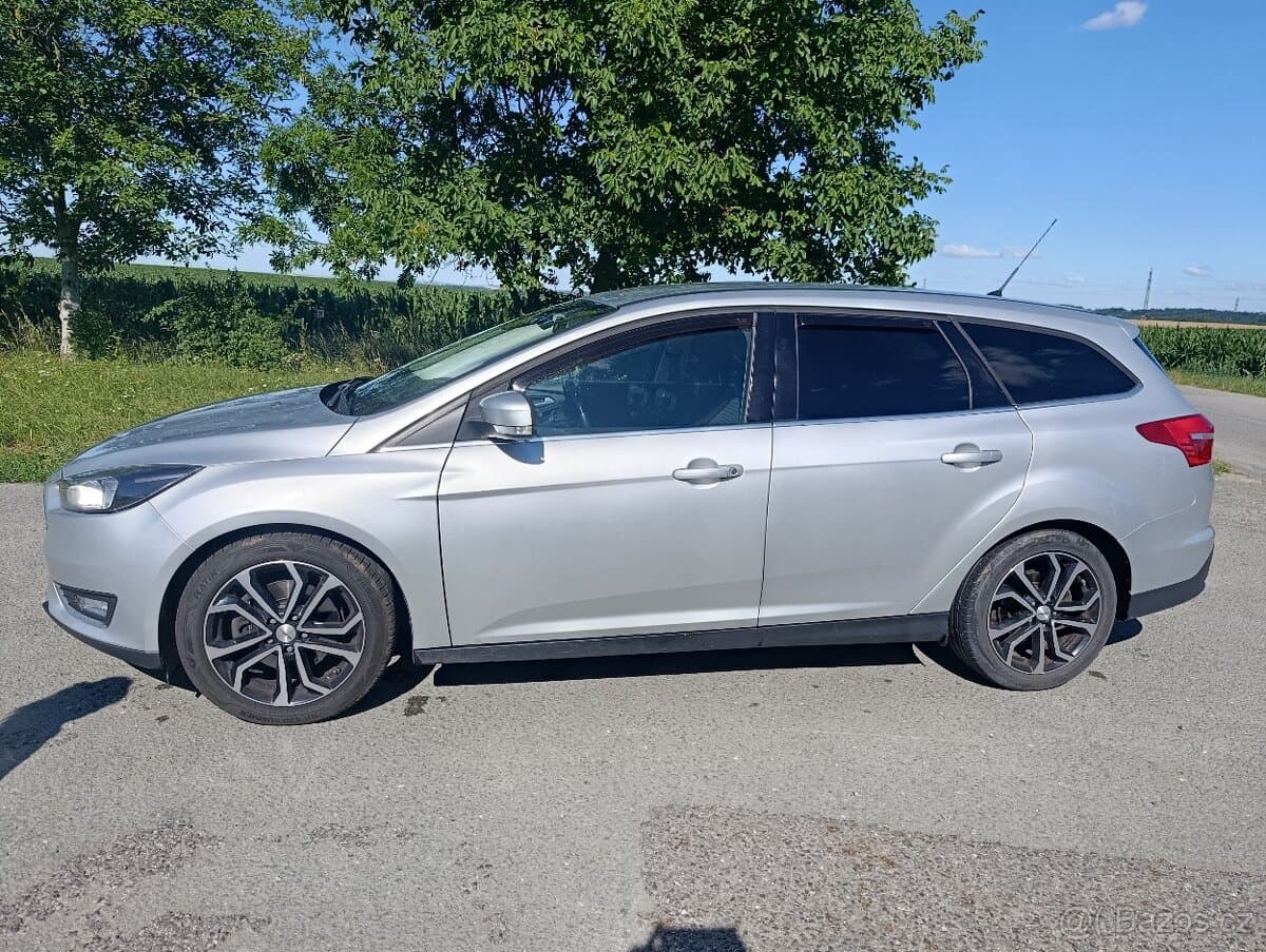 2015 Ford FOCUS - 4
