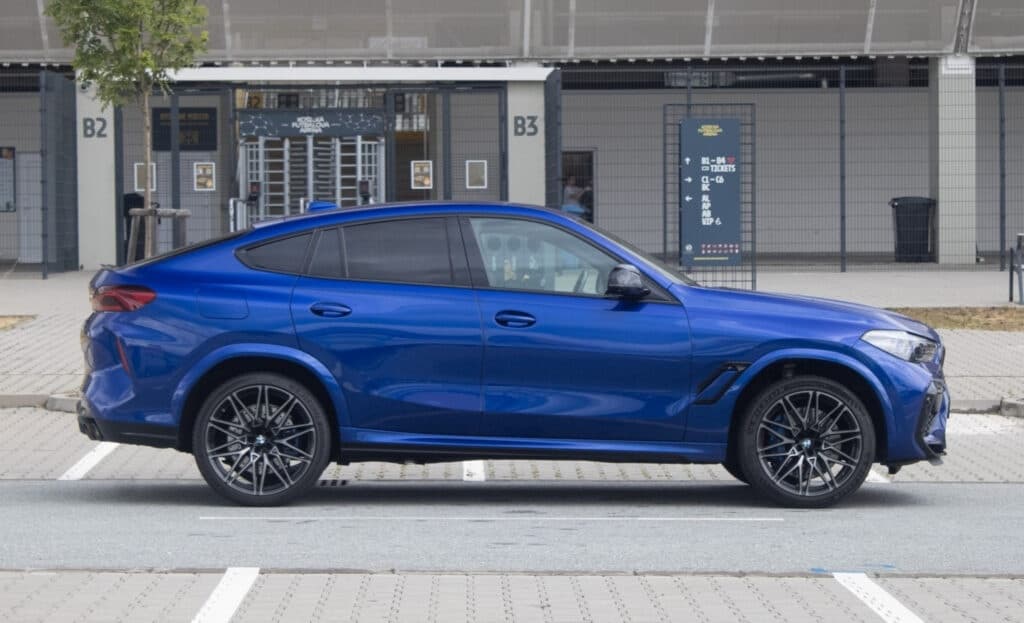 2021 BMW X6 - 4