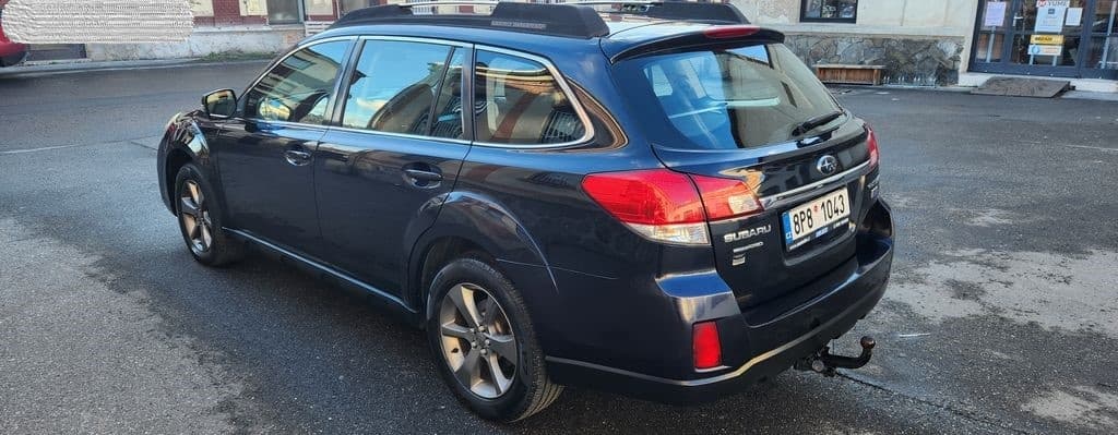 2015 Subaru OUTBACK - 4