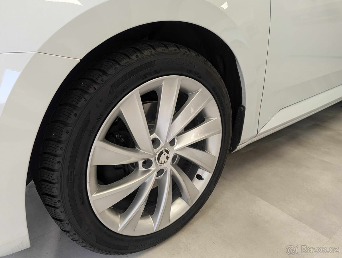 2022 Škoda SUPERB - 4