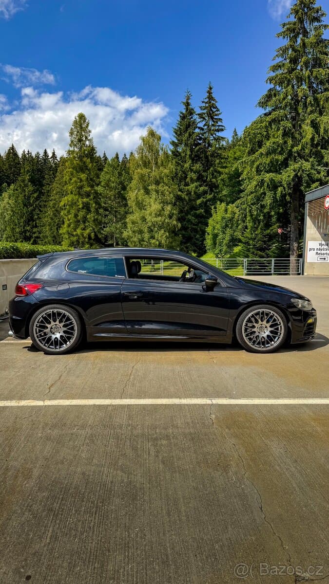 2011 Volkswagen SCIROCCO - 4
