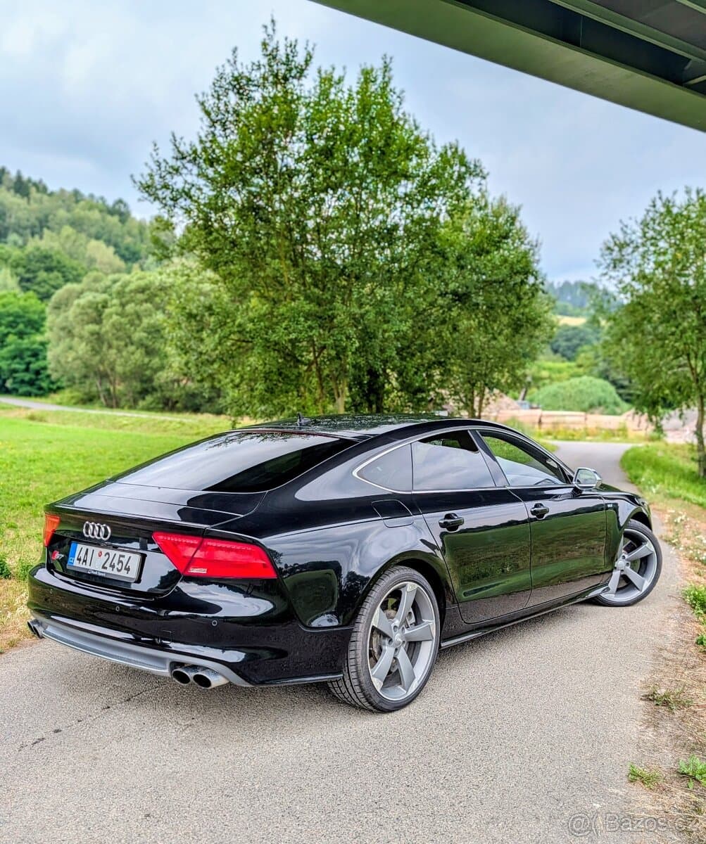 2012 Audi S7 - 4
