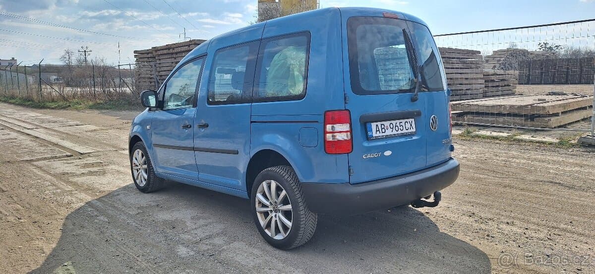 2013 Volkswagen CADDY - 4