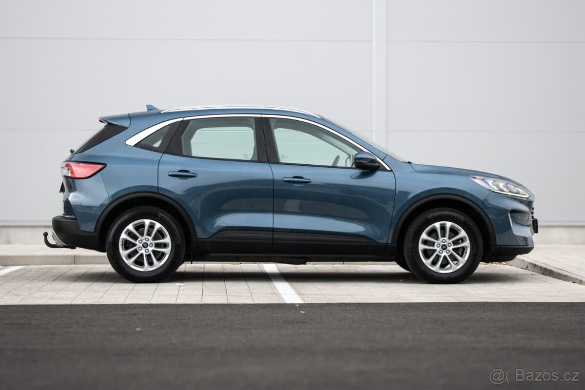 2023 Ford KUGA - 4