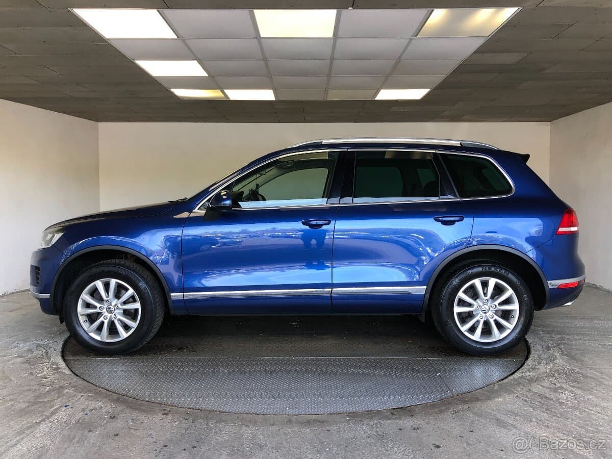 2015 Volkswagen TOUAREG - 4