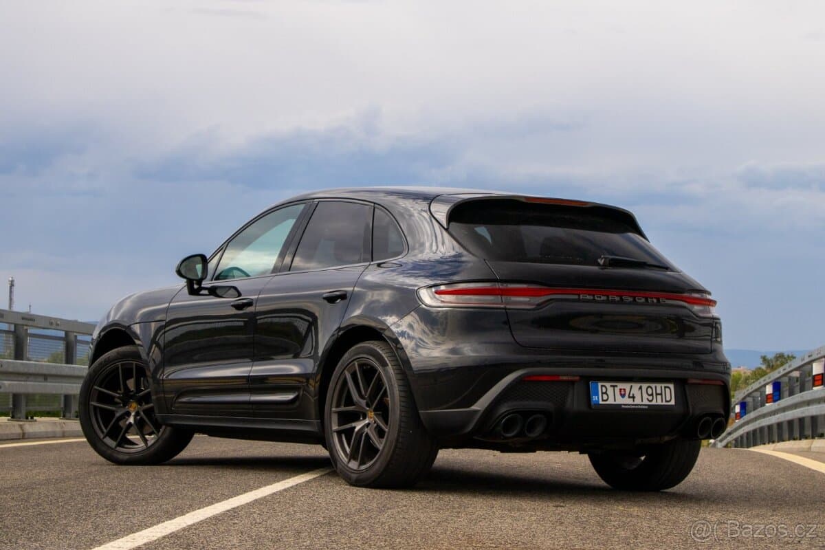 2022 Porsche MACAN - 4