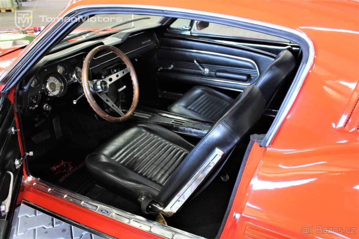 1967 Ford MUSTANG - 4