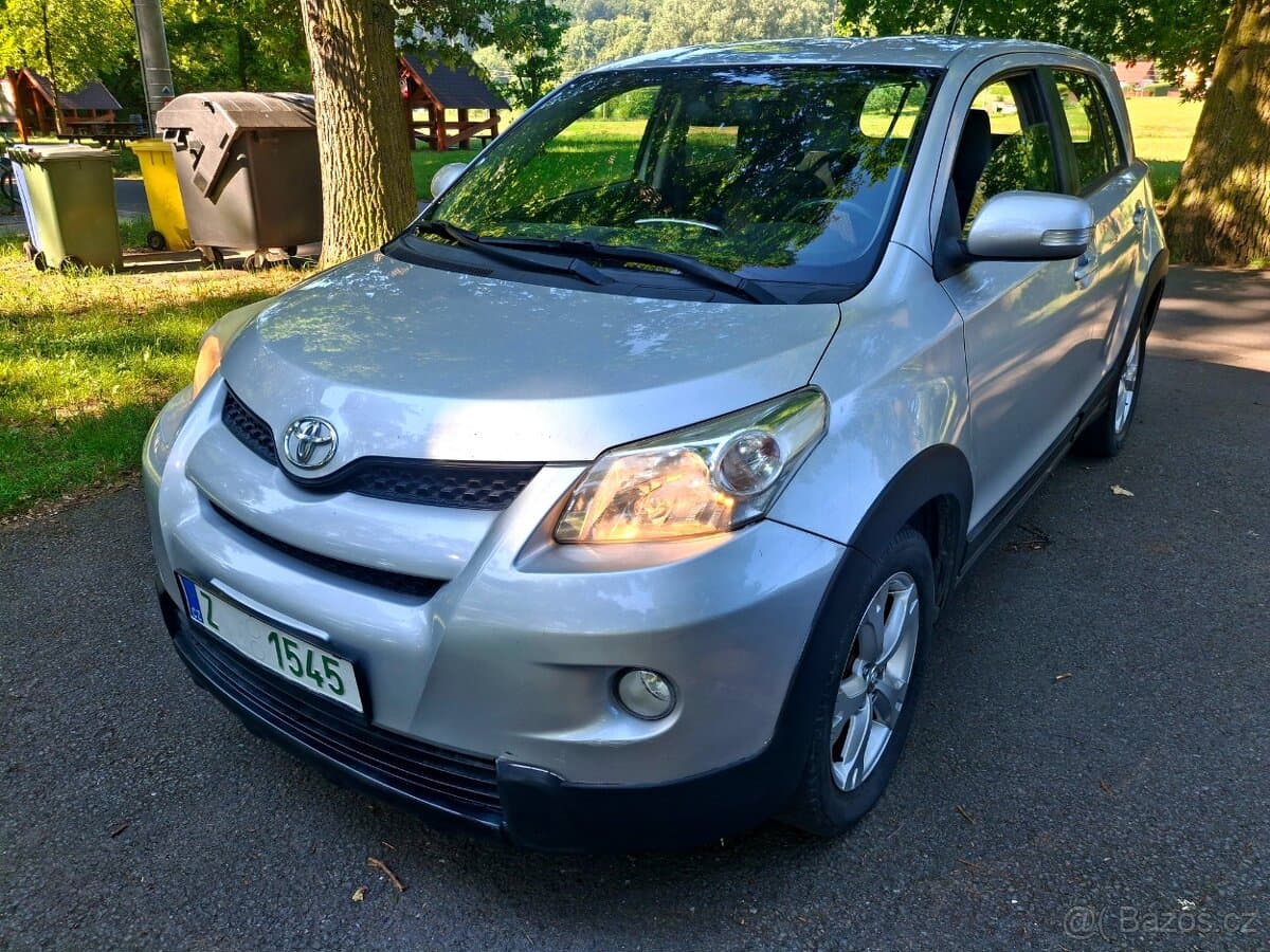 2010 Toyota OSTATNÍ - 4