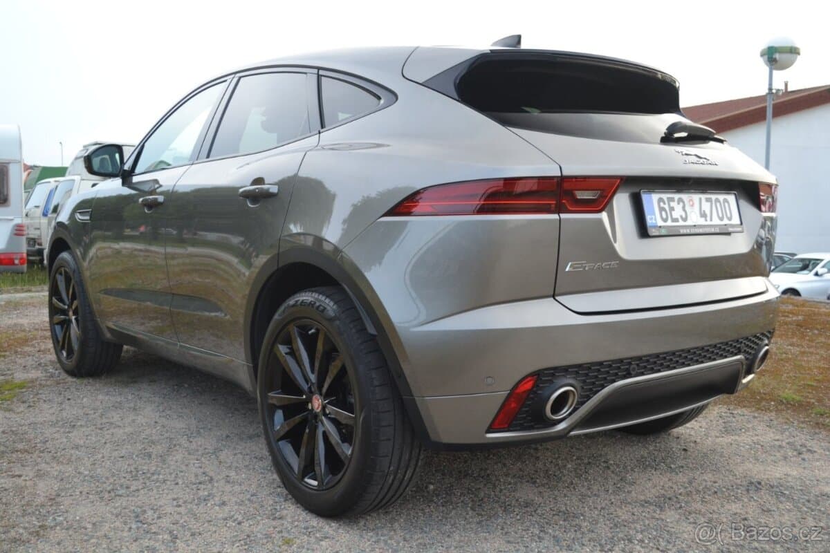 2019 Jaguar E-PACE - 4