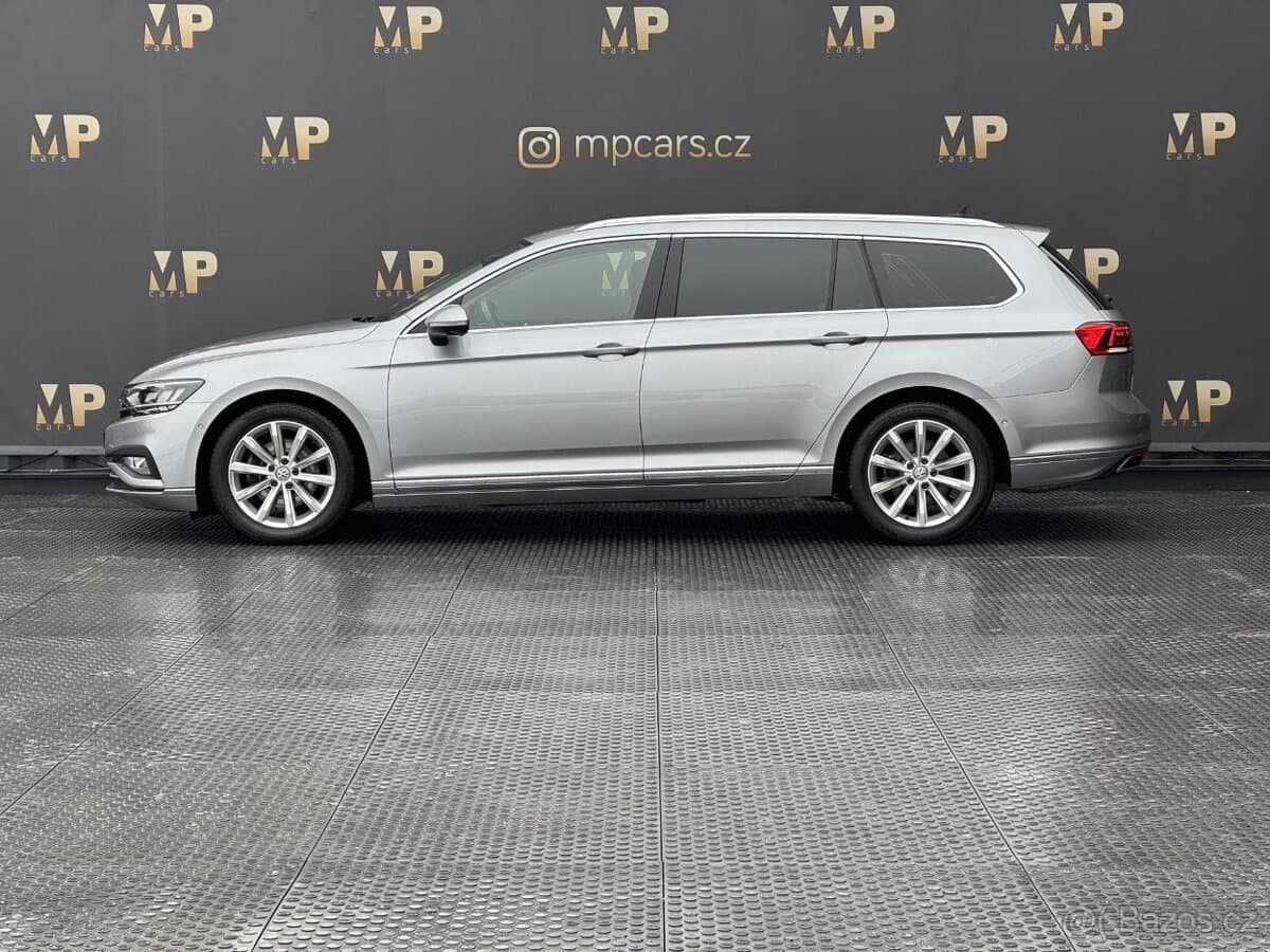 2020 Volkswagen PASSAT - 4