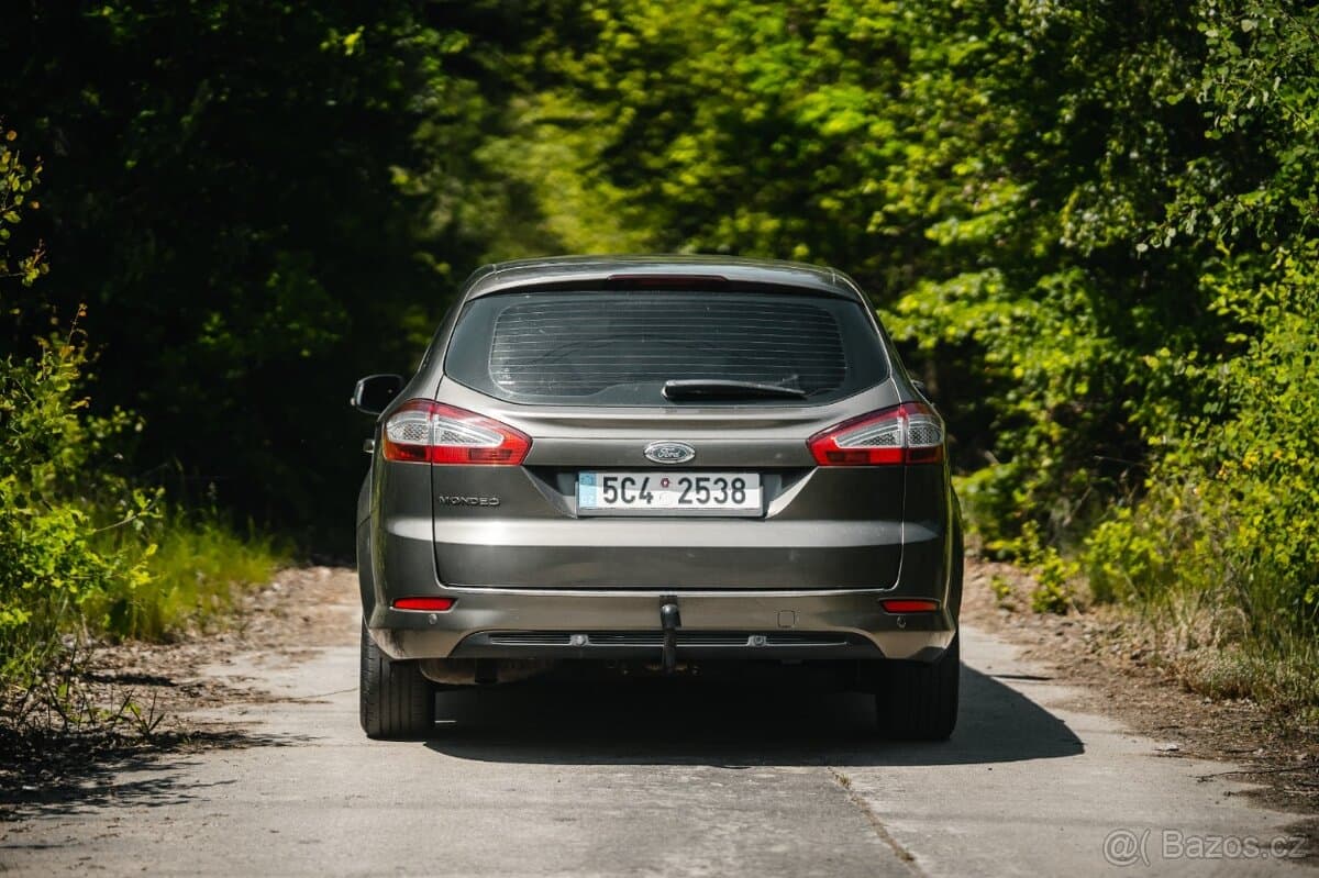 2011 Ford MONDEO - 4