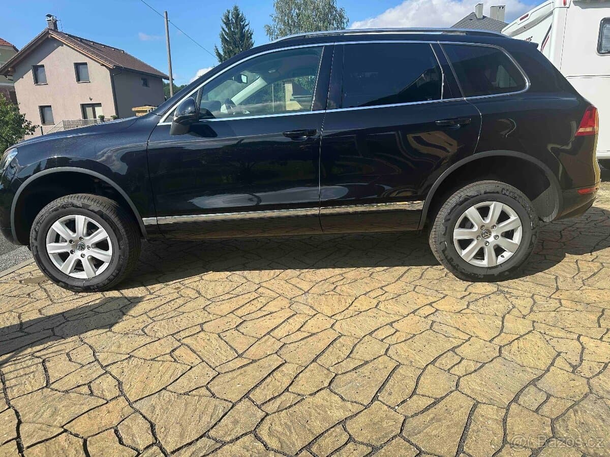 2014 Volkswagen TOUAREG - 4