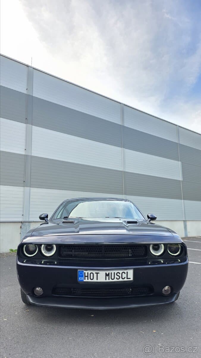 2011 Dodge CHALLENGER - 4