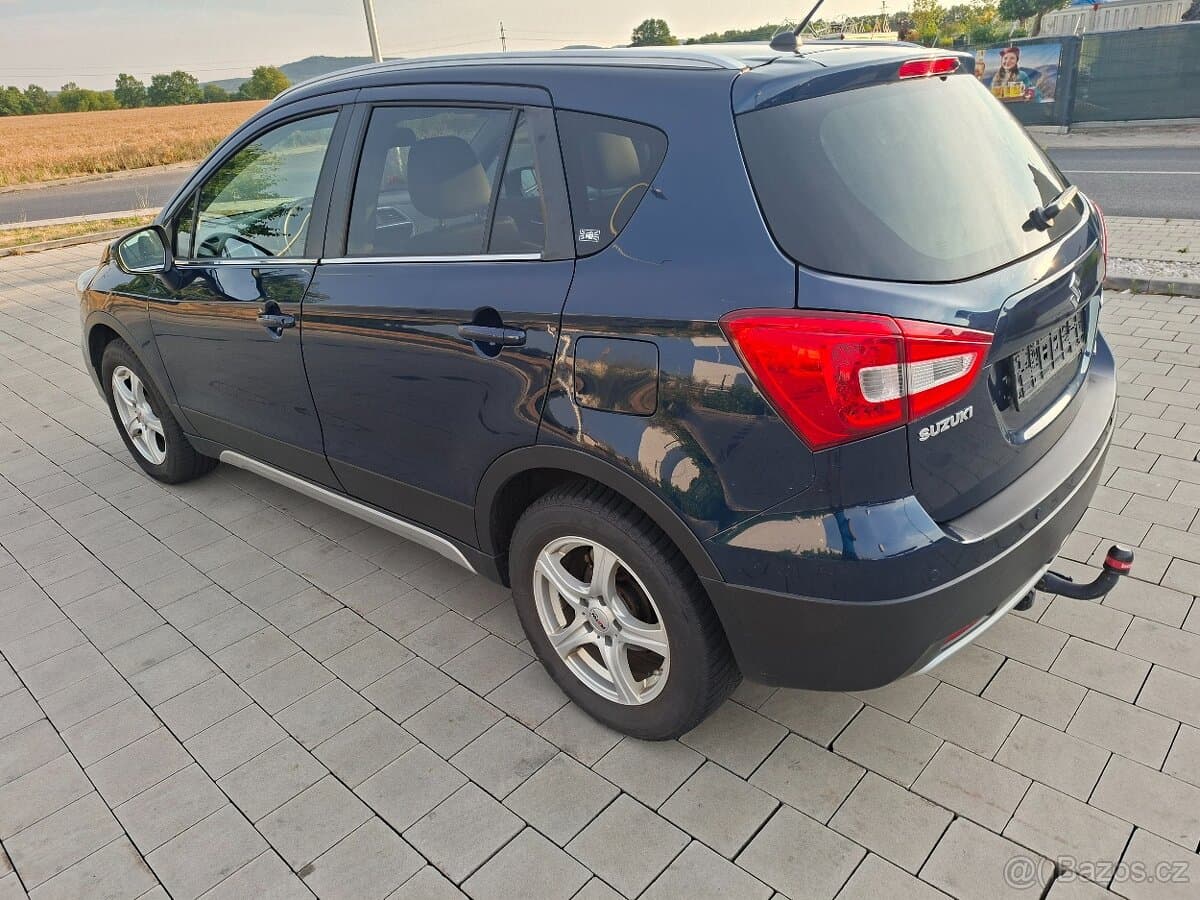 2018 Suzuki S-CROSS - 4