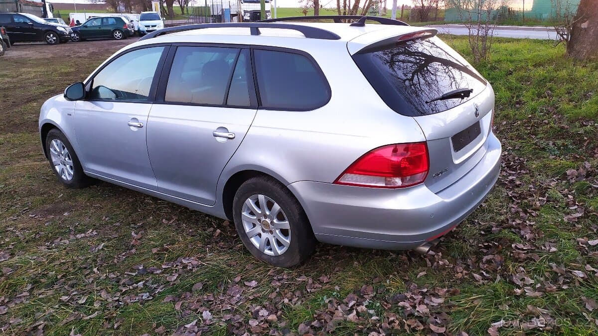 2013 Volkswagen GOLF - 4